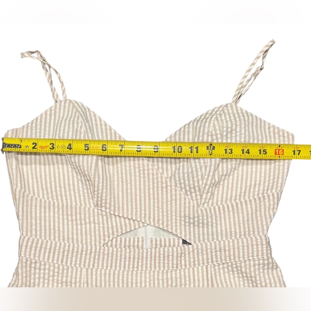 Forever 21 Sun Dress Seersucker NWT Women’s Size Large Beige and White Stripe - Picture 9 of 11